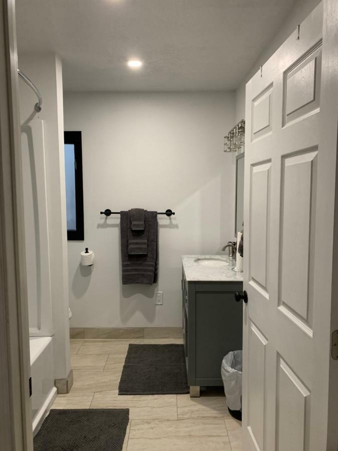 The Upper Room At Casa1022 Compound Albuquerque Exterior foto